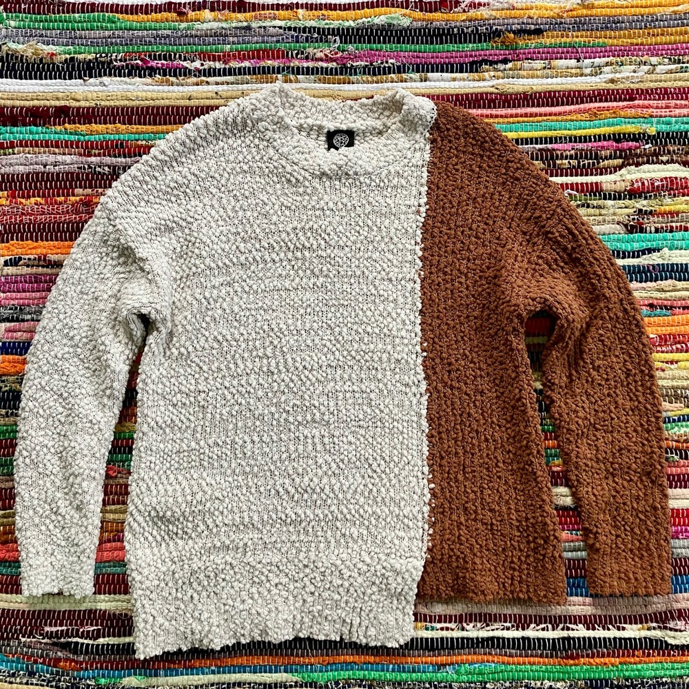 Bobeau ~ White brown colorblock chenille sweater